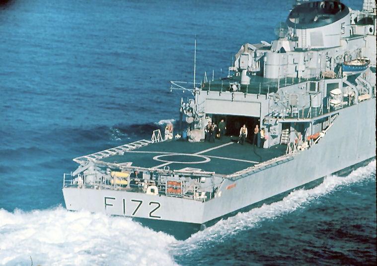 76scan0027_jpg.jpg - Flight Deck 1976  -photo©David Marchant